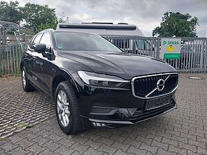 Volvo  B4 Momentum Pro AWD, AHK