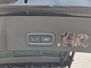 Volvo  Momentum Pro 2WD T3
