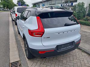 Volvo  Plus Recharge Pure Electric 2WD