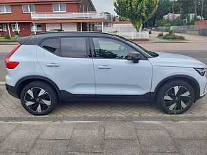 Volvo  Plus Recharge Pure Electric 2WD