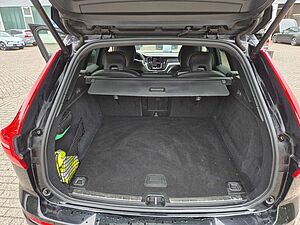 Volvo  R Design 2WD T4