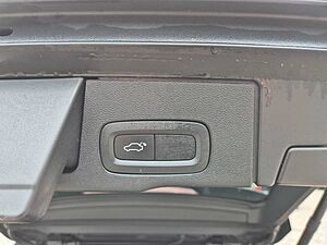 Volvo  R Design 2WD T4
