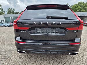 Volvo  R Design 2WD T4