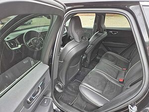 Volvo  R Design 2WD T4