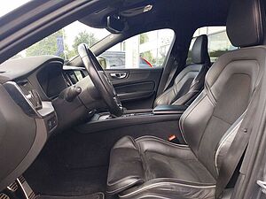 Volvo  D3 R Design 2WD, BLIS,  VOLL LED, AHK