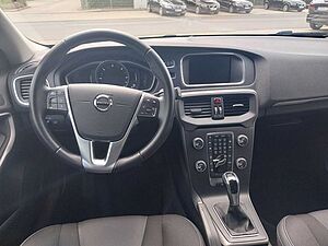 Volvo  Momentum