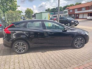 Volvo  Momentum
