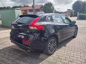Volvo  Momentum