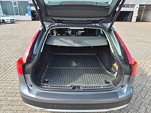 Volvo  Pro D4 AWD