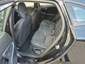 Volvo  Momentum T2
