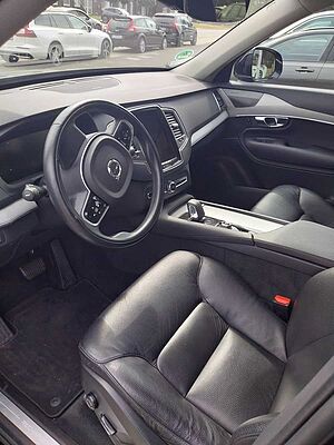 Volvo  Inscription Expression Recharge Plug-In Hyb