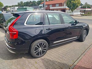 Volvo  Inscription Expression Recharge Plug-In Hyb