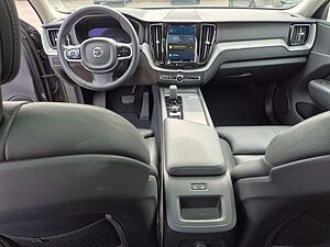 Volvo  Plus Dark Recharge Plug-In Hybrid AWD