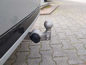 Volvo  Plus Dark Recharge Plug-In Hybrid AWD