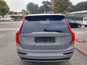 Volvo  Plus Dark Recharge Plug-In Hybrid AWD