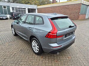 Volvo  Momentum 2WD