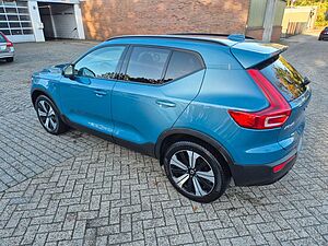 Volvo  Plus Dark Recharge Plug-In Hybrid 2WD