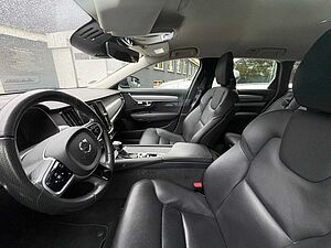 Volvo D4 Kombi Momentum