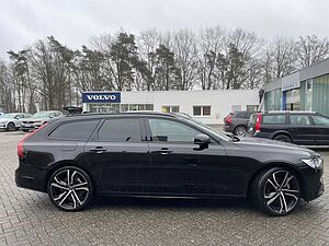 Volvo  B4 Diesel  Ultimate Dark, Panoramad. , Massag