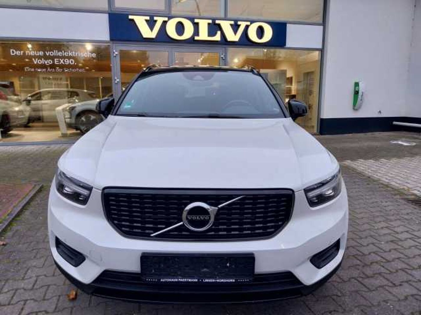 Volvo  T4  R Design Recharge Plug-In Hybrid 2WD