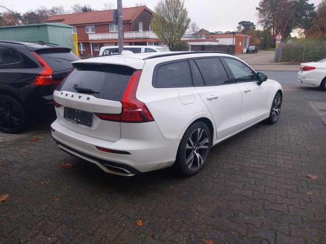 Volvo  Kombi R Design Recharge Plug-In Hybrid AWD