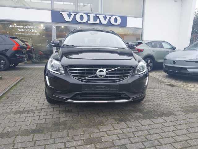 Volvo  Momentum 2WD