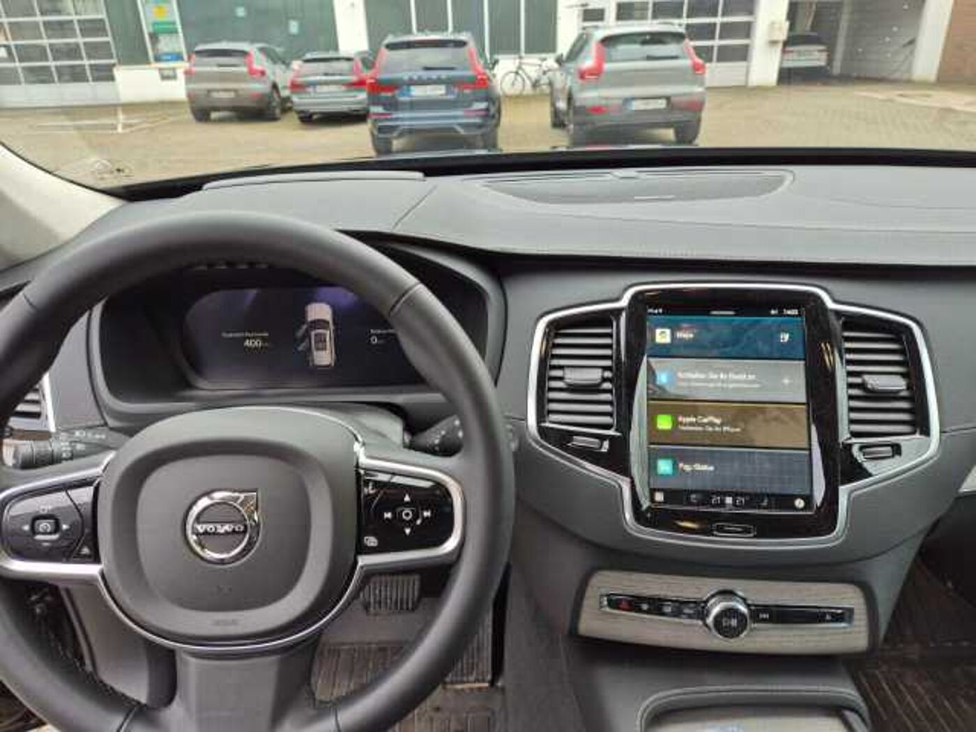 Volvo  Ultra Dark T8 Recharge Plug-In Hybrid AWD
