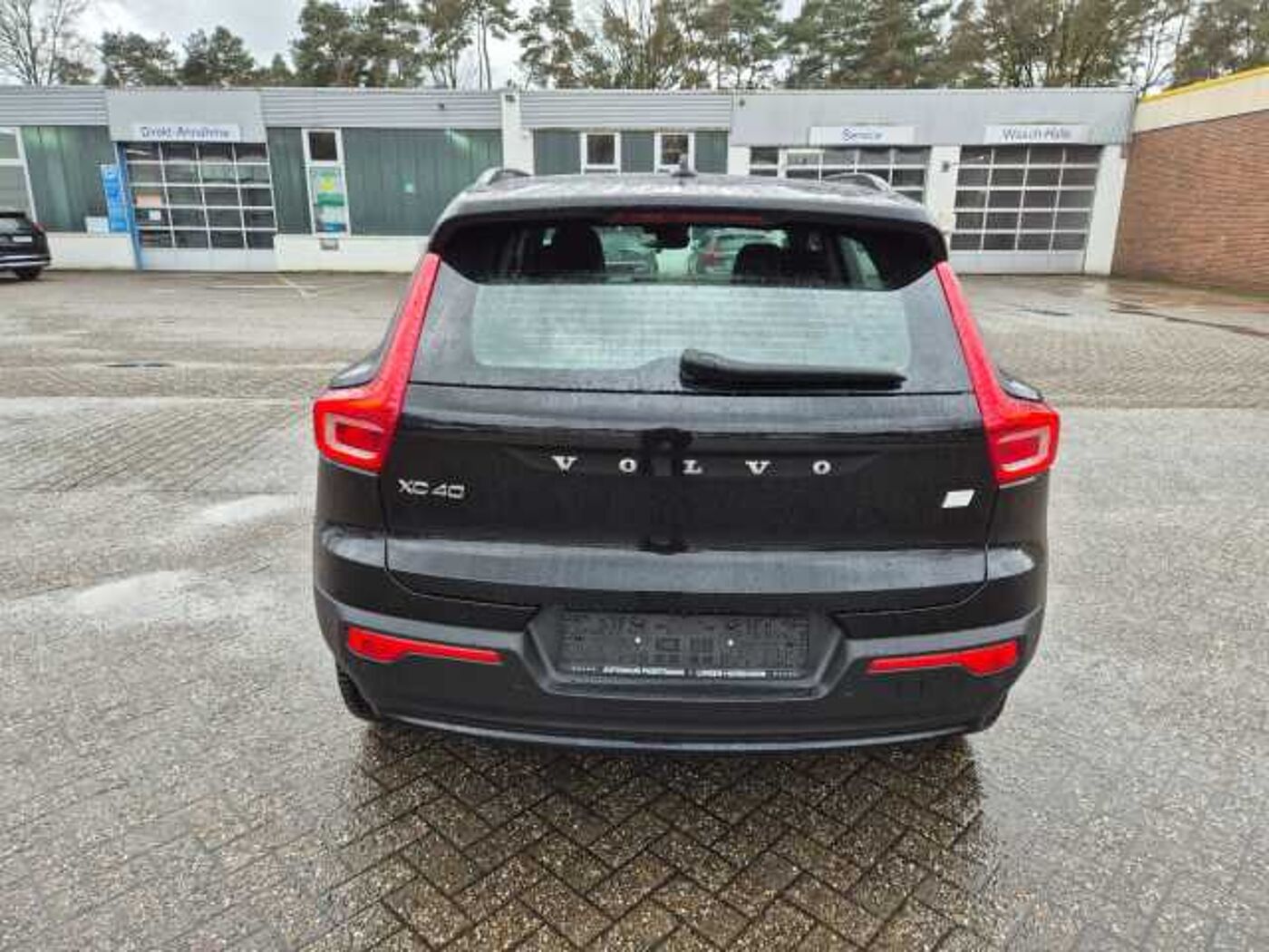 Volvo  Ultimate Recharge Pure Electric 2WD