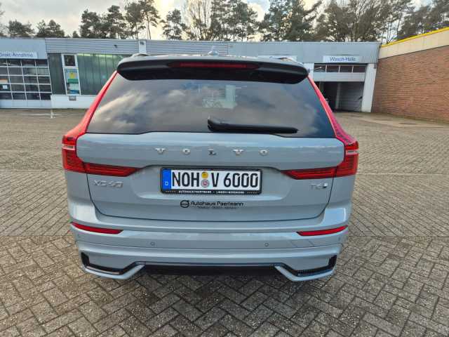 Volvo  Plus Dark T6 Recharge Plug-In HybridAWD