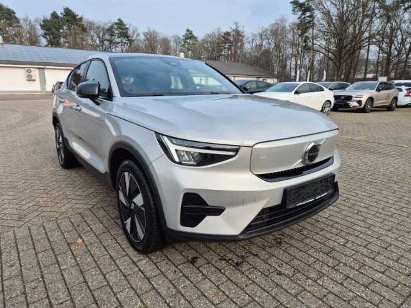 Volvo  Plus Recharge Pure Electric 2WD