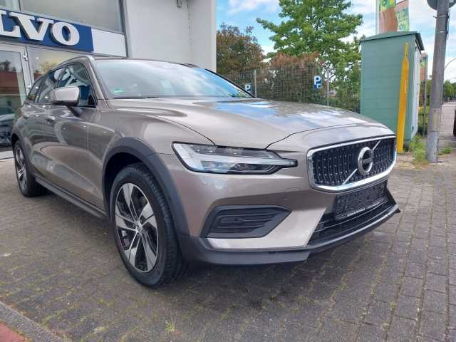 Volvo  B4 D AWD Pro Auto