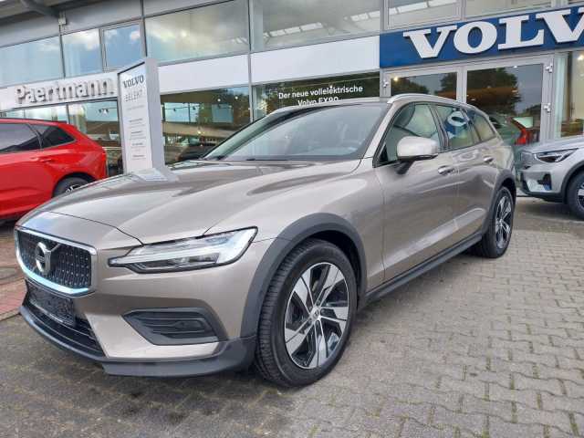 Volvo  B4 D AWD Pro Auto