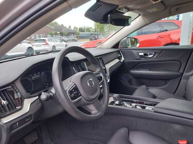 Volvo  B4 D AWD Pro Auto