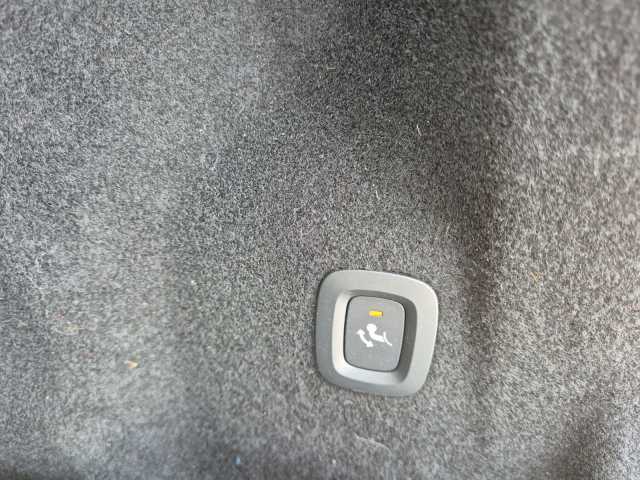 Volvo  Inscription AWD B5 Diesel