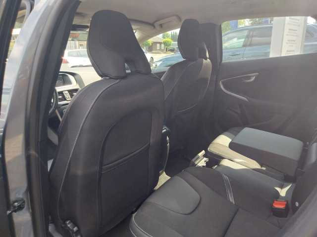 Volvo  Momentum Automatik