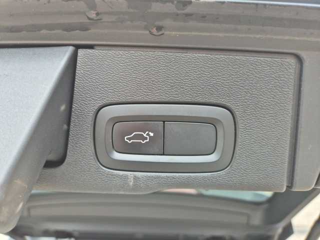 Volvo  Inscription AWD