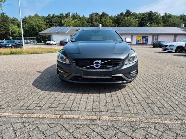 Volvo  Kombi R-Design