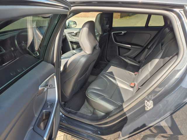 Volvo  Kombi R-Design