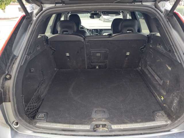 Volvo  D3 R Design 2WD, BLIS,  VOLL LED, AHK