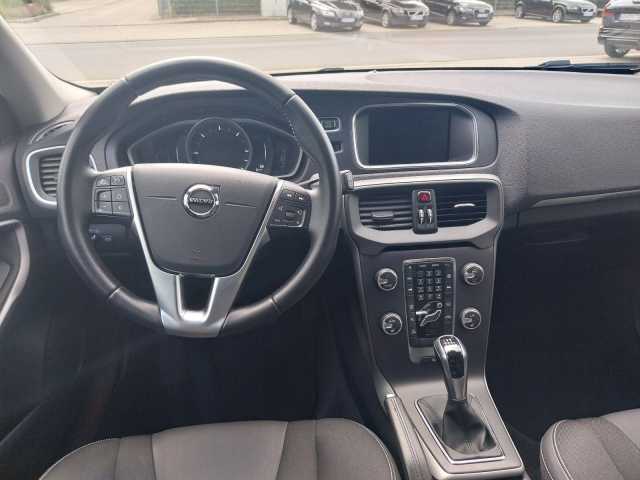 Volvo  Momentum