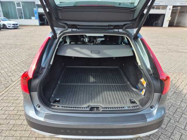 Volvo  Pro D4 AWD