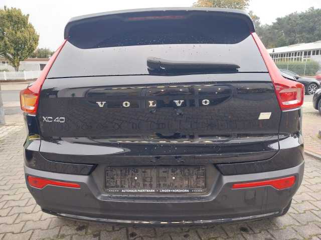 Volvo  Core Recharge Pure Electric 2WD