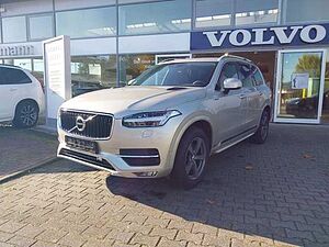 Volvo  D5 Momentum AWD LED, AHK, Navi,