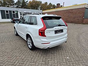 Volvo  D5 Momentum AWD, LED, AHK, Navi