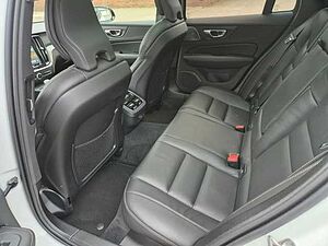 Volvo  B4  Ultra Dark