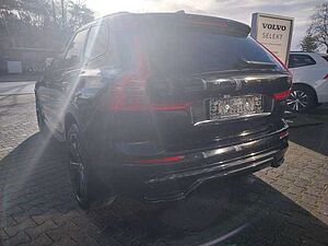 Volvo  Plus Black Edition Recharge Plug-In Hybrid