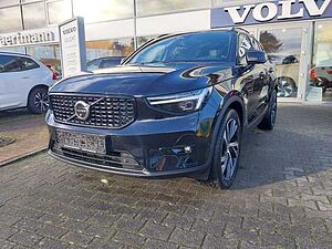 Volvo  B4 Plus Dark 2WD