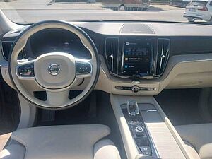 Volvo  B4 Inscription Panoramadach, ACC,
