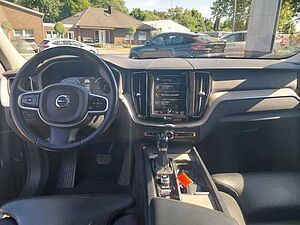 Volvo  D4 Inscription AWD