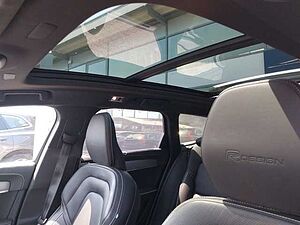 Volvo  D5 R-Design AWD 'Luftfahrwerk, Panorama'